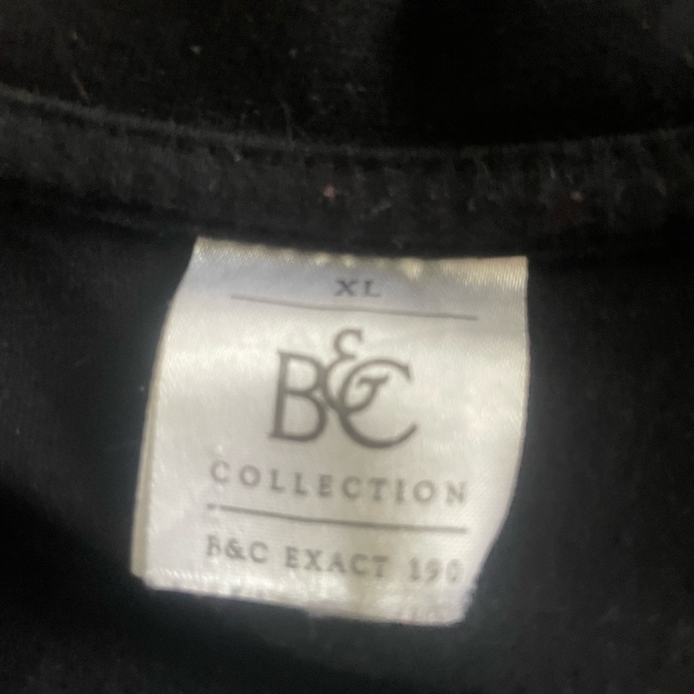 B&C Engl Black Graphic T-Shirt Size XL - Picture 2 of 5